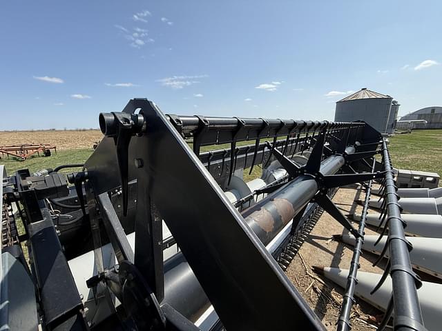 Image of AGCO 224 equipment image 4