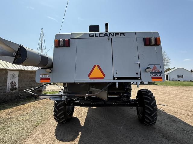 Image of Gleaner R55 equipment image 2