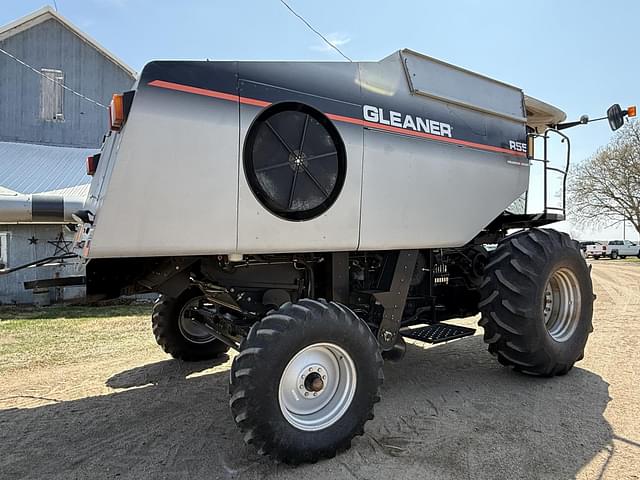Image of Gleaner R55 equipment image 1