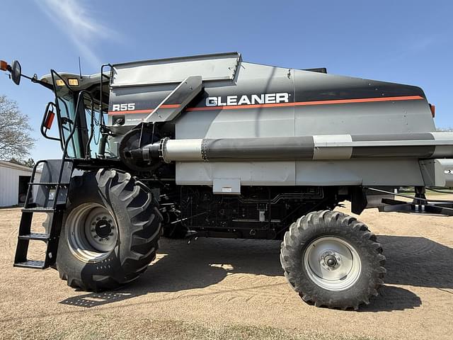 Image of Gleaner R55 equipment image 3