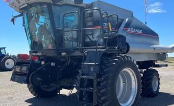 Main image Gleaner R75