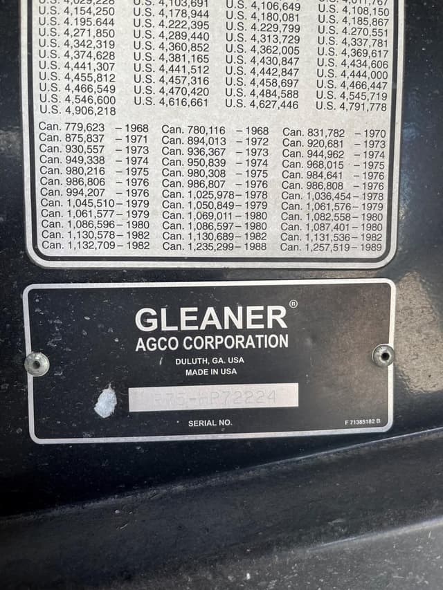 Image of Gleaner R75 equipment image 4