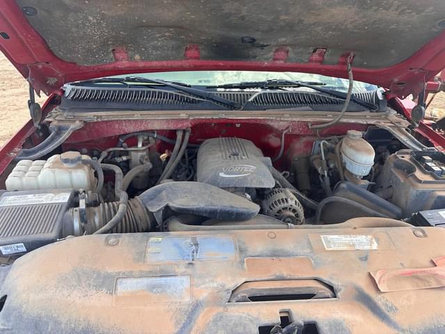 Image of GMC 2500 equipment image 1