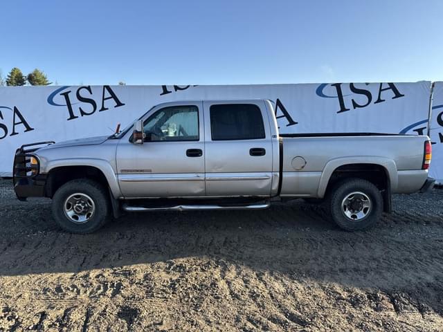 Image of GMC 2500HD equipment image 1