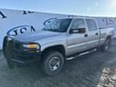 2005 GMC 2500HD Image