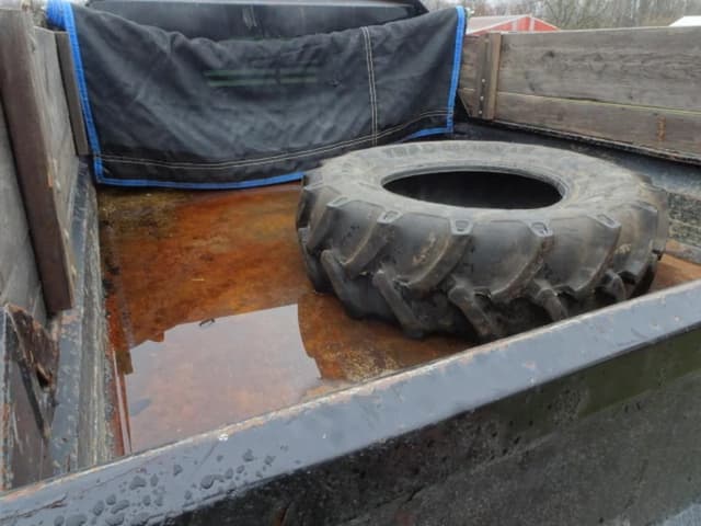 Image of GMC 3500 equipment image 3