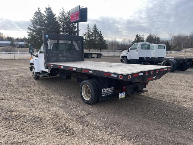 Image of GMC C5500 equipment image 2