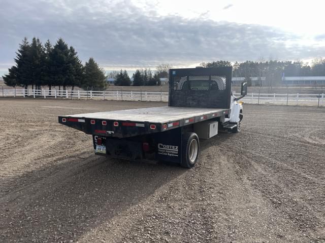 Image of GMC C5500 equipment image 4