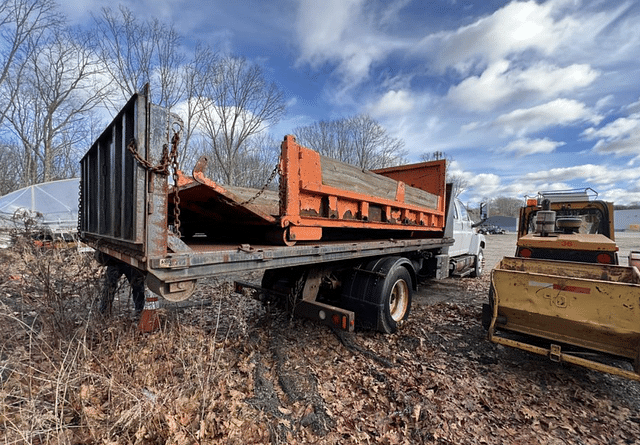 Image of GMC 7500 equipment image 3