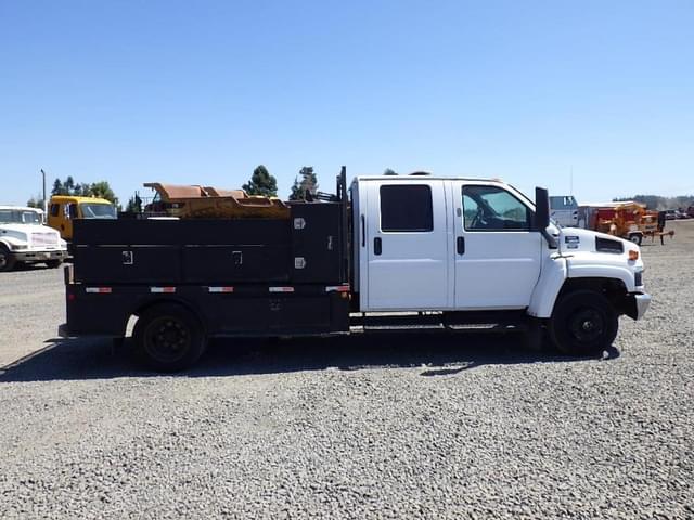 Image of GMC C4500 equipment image 2