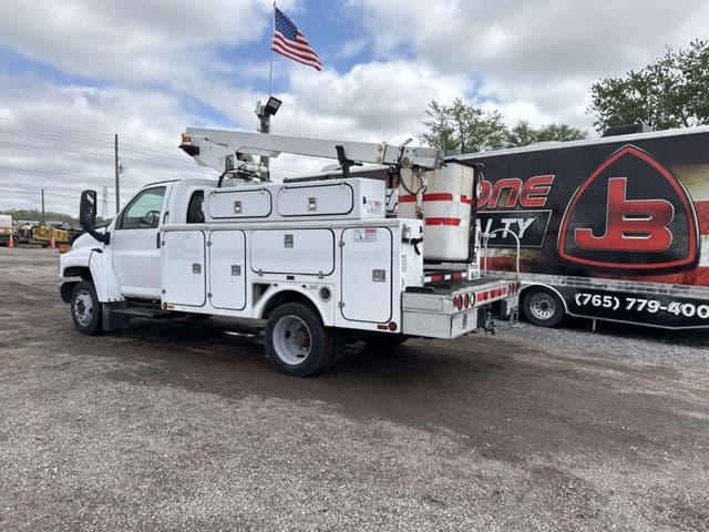 Image of GMC C4500 equipment image 2