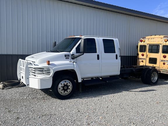 Image of GMC C4500 equipment image 1