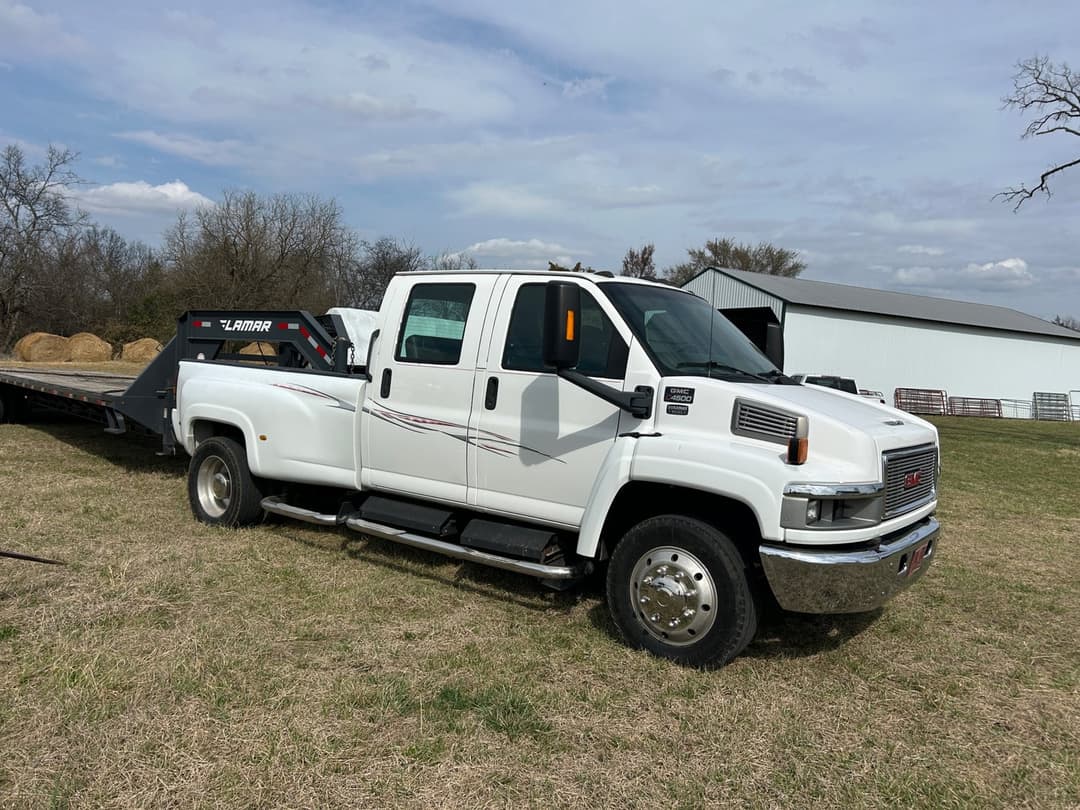 Image of GMC 4500 Primary Image