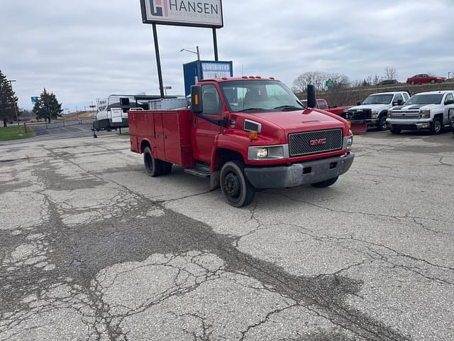 Image of GMC C4500 equipment image 2