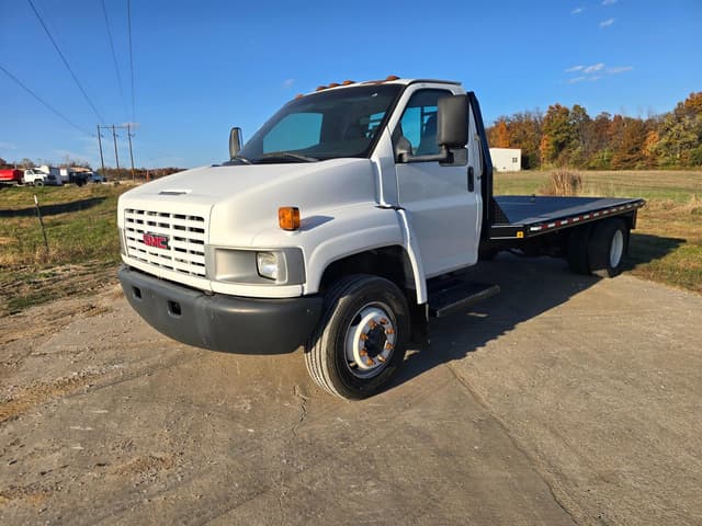 Image of GMC C5500 equipment image 1