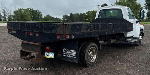 Image of GMC C5500 equipment image 4