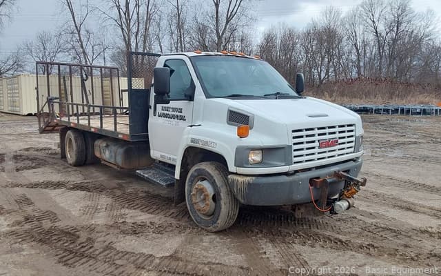 Image of GMC C5500 equipment image 3