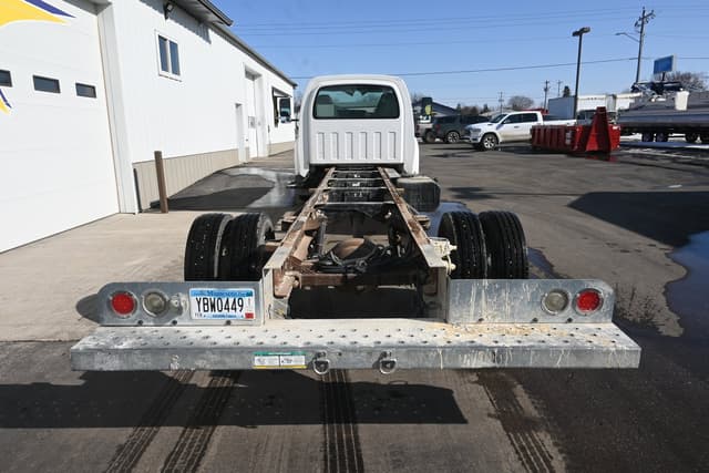 Image of GMC C5500 equipment image 3