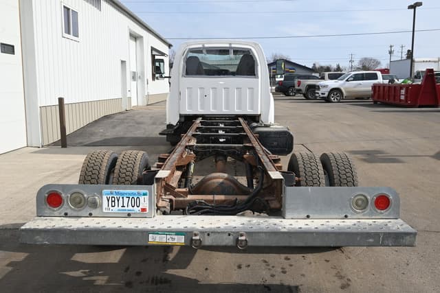 Image of GMC C5500 equipment image 3