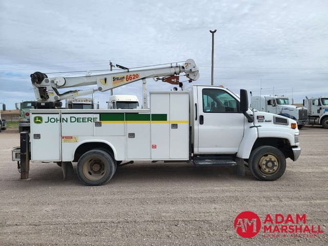 Image of GMC C5500 equipment image 2