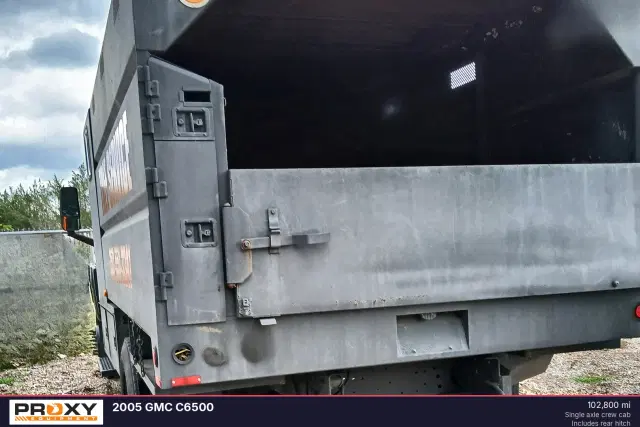 Image of GMC C6500 equipment image 3