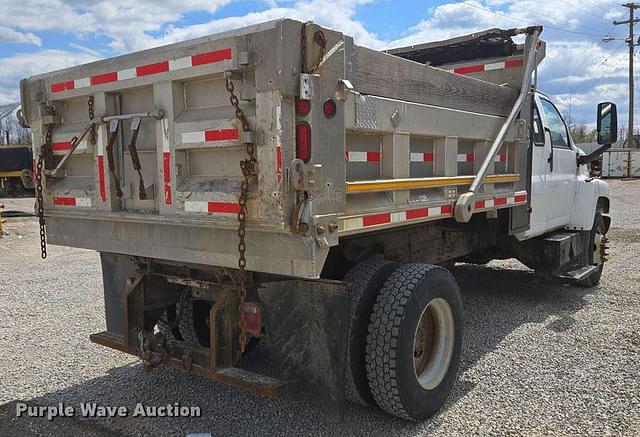 Image of GMC C6500 equipment image 4