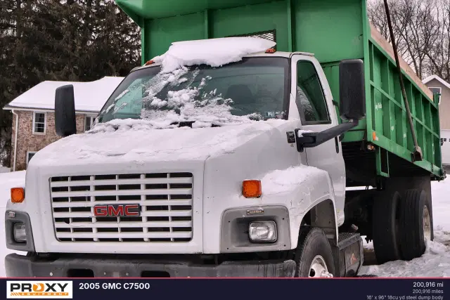 Image of GMC C7500 equipment image 2