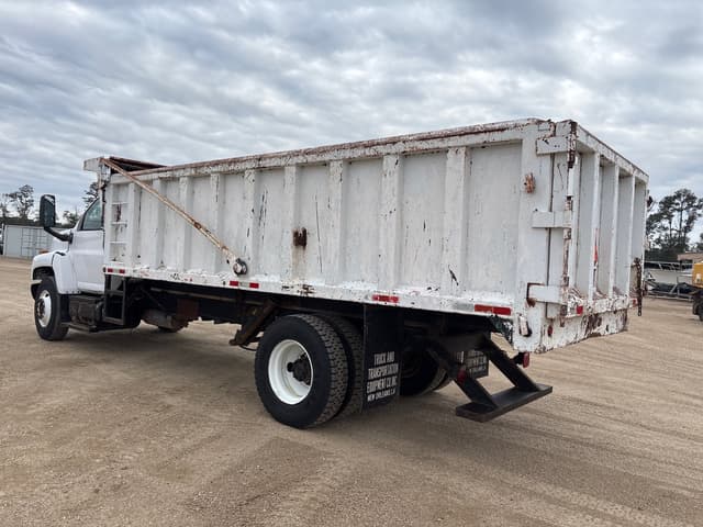 Image of GMC 7500 equipment image 3