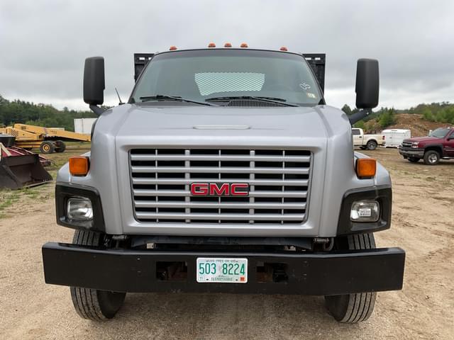 Image of GMC C7500 equipment image 1