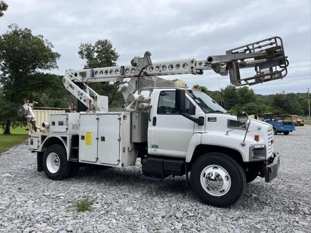 Image of GMC C8500 equipment image 3