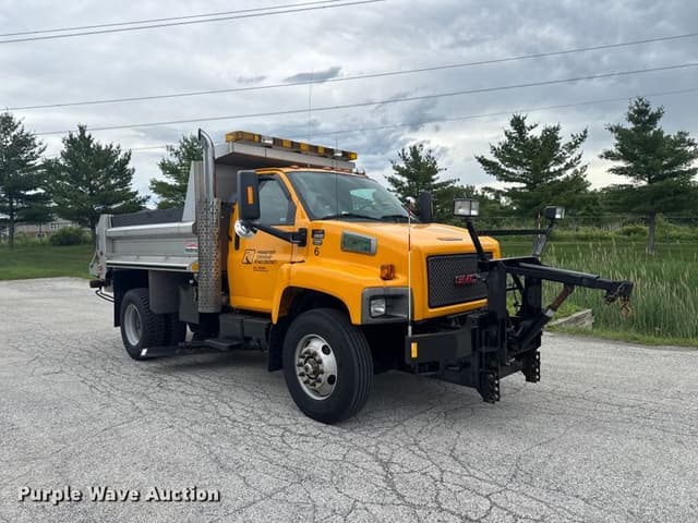 Image of GMC C8500 equipment image 2