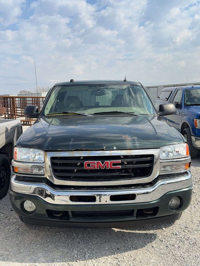 Image of GMC 1500 equipment image 1