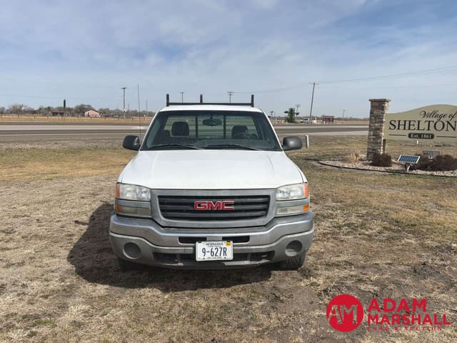 Image of GMC 1500 equipment image 2