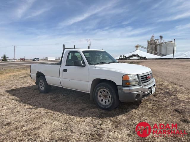 Image of GMC 1500 equipment image 1