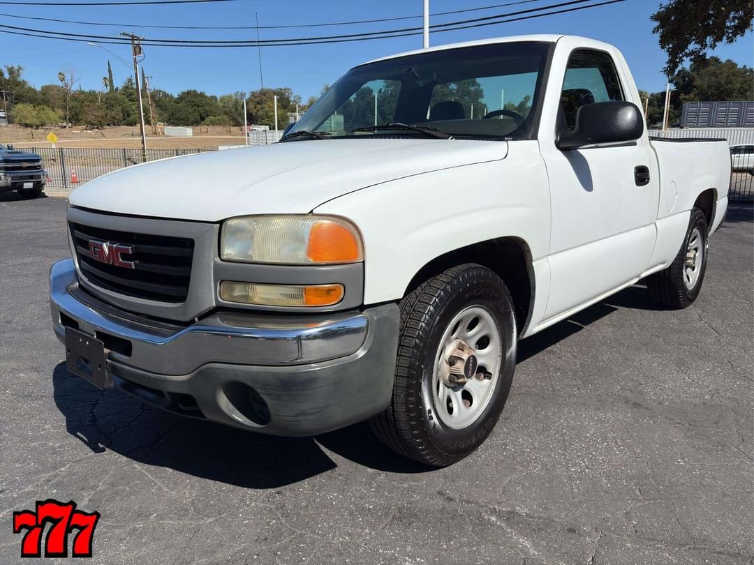 Image of GMC 1500 Primary image