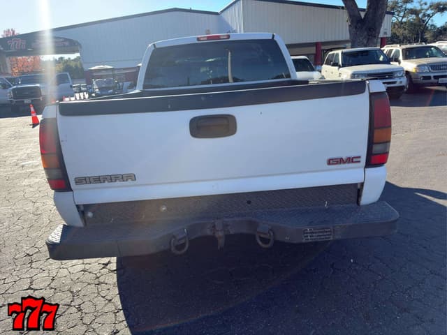 Image of GMC 1500 equipment image 4