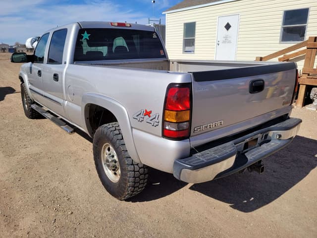 Image of GMC 2500 equipment image 4