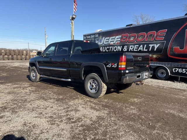 Image of GMC 2500 equipment image 2