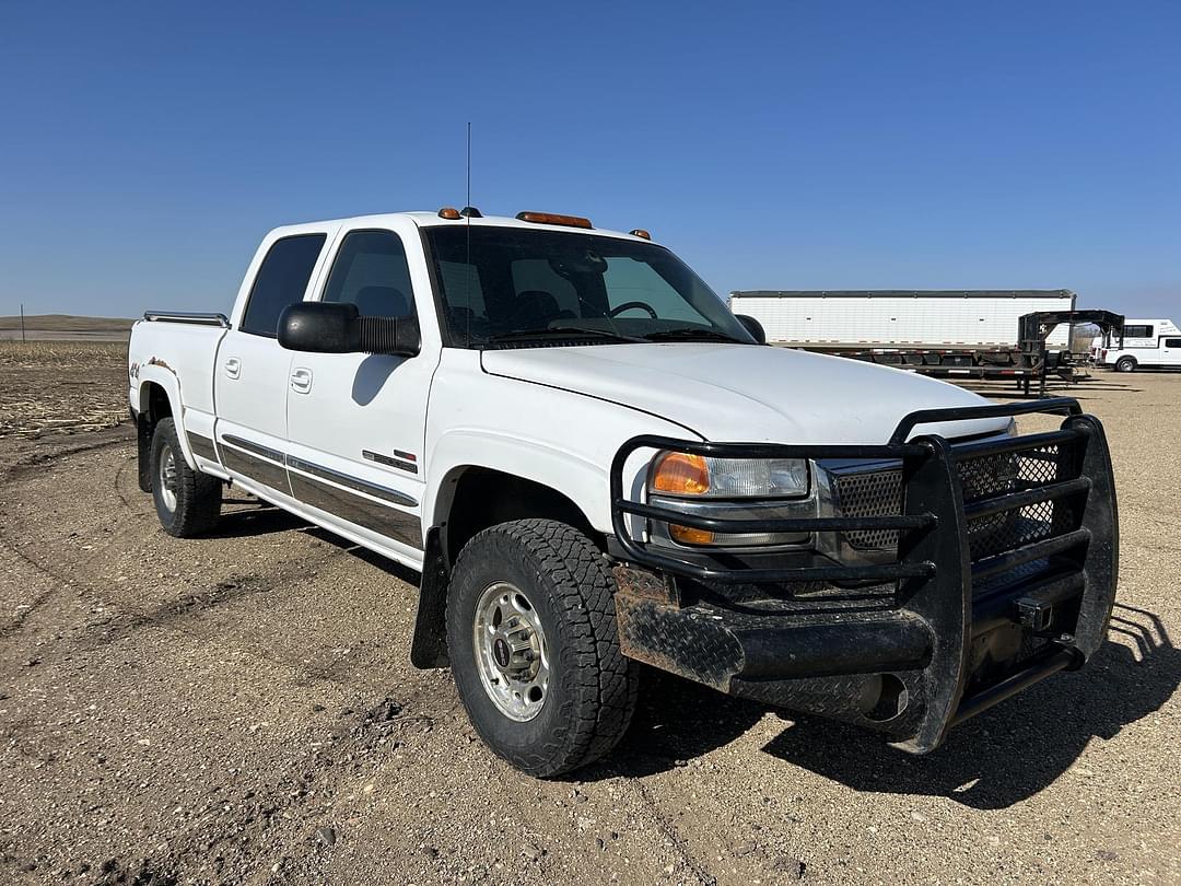 Image of GMC 2500HD Primary image