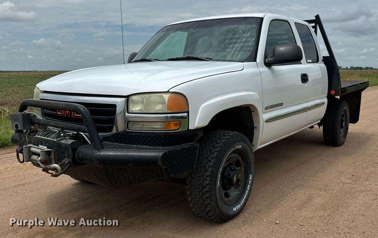 Image of GMC 2500HD Primary image