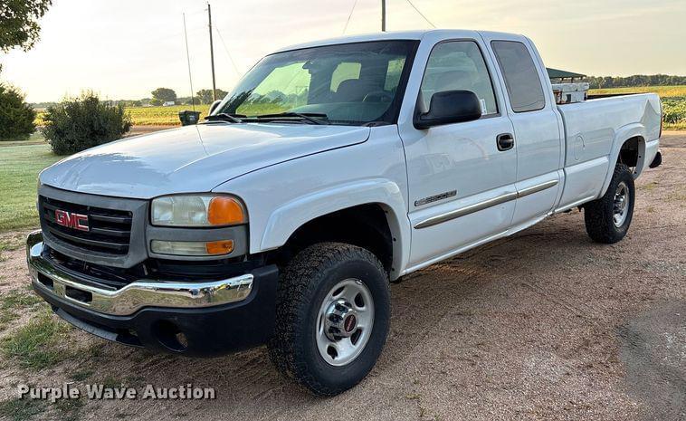 Image of GMC 2500HD Primary image