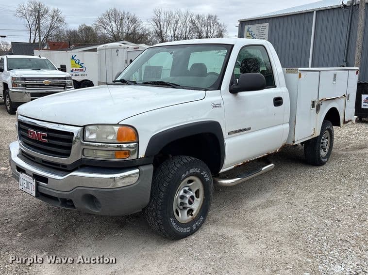 Image of GMC 2500HD Primary image