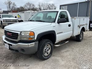 2005 GMC 2500HD Image
