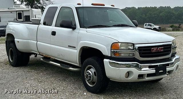 Image of GMC 3500 equipment image 3