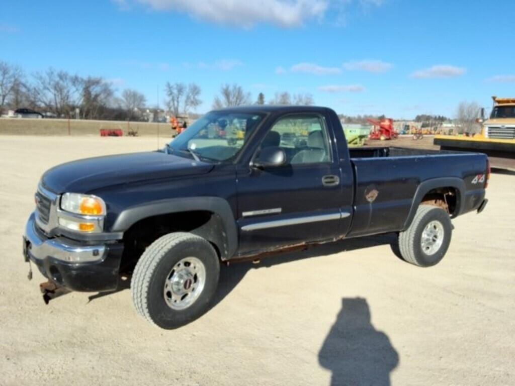 Main image GMC 2500HD