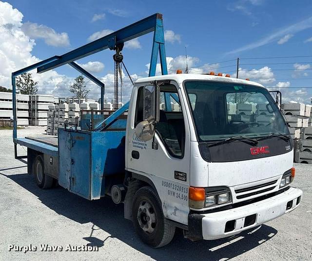 Image of GMC W4500 equipment image 2