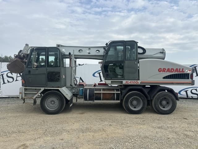 Image of Gradall XL4100 equipment image 1