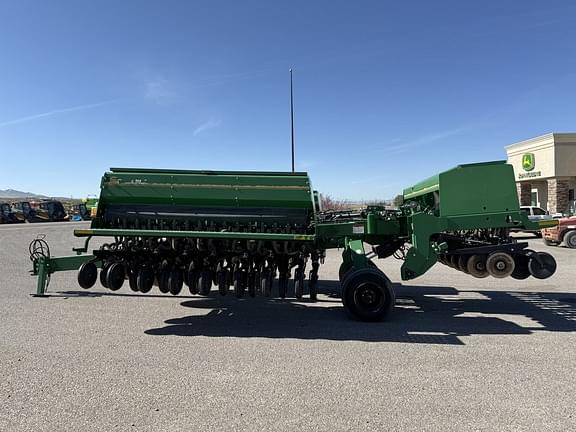 Image of Great Plains 3S-3000 equipment image 1
