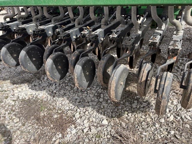 Image of Great Plains 3S-3000 equipment image 4