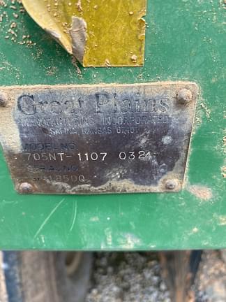 Image of Great Plains 705NT equipment image 2